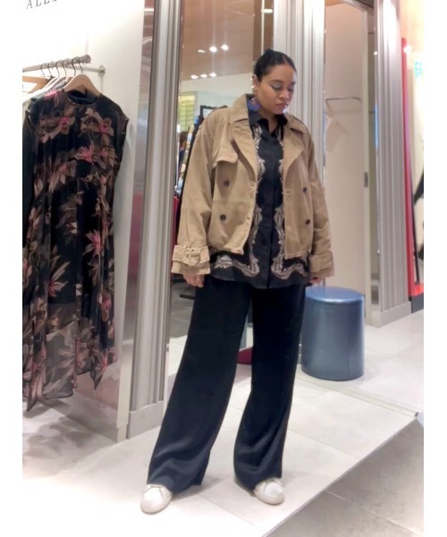 ALLSAINTS（オールセインツ）の「ALBA SATIN TROUSER | ALBA サテン トラウザー（その他パンツ・レディース・ブラック・XS/S/M/L）」の4枚目の写真