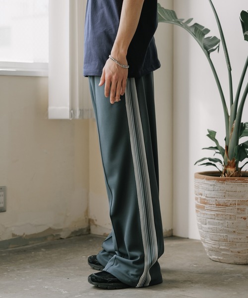 Russell Athletic（ラッセルアスレティック）の「Russell Athletic/ラッセルアスレティック トラックパンツ（その他パンツ・メンズ・ダークグレー/ダークブルー・XL/L/M）」の12枚目の写真