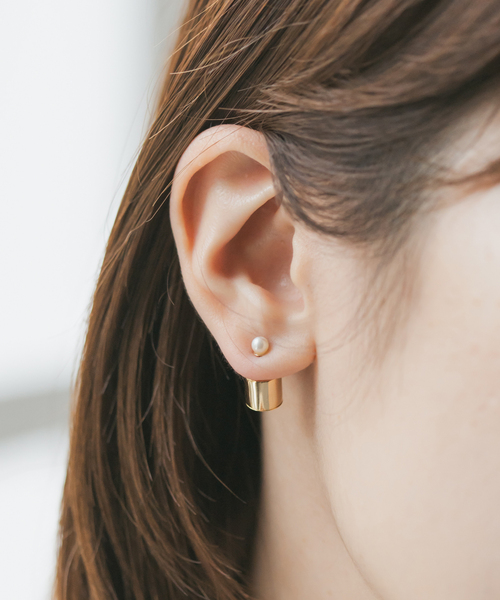 Noble(ノーブル)の「AYUS/アユス Akoya Pearl ピアス (3.5-4.0mm)(ピアス(両耳用)・レディース・ゴールド・FREE)」の1枚目の写真