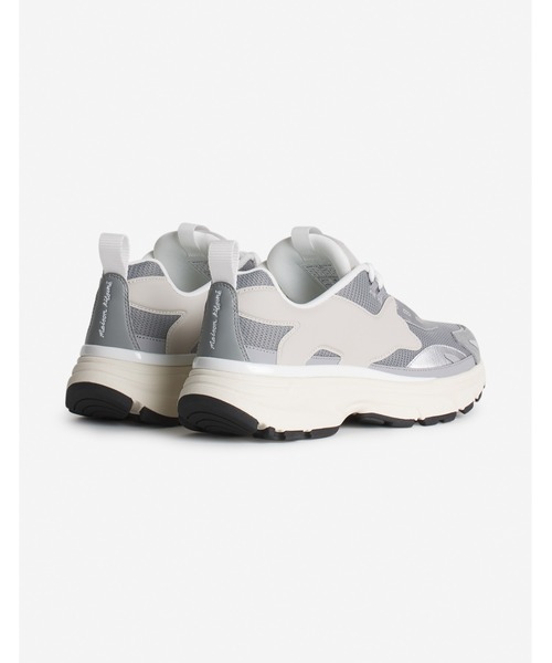 Maison Kitsune（メゾンキツネ）の「SORA RUNNERS（スニーカー・メンズ・グレー・41/42/43/44）」の3枚目の写真