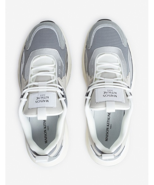 Maison Kitsune（メゾンキツネ）の「SORA RUNNERS（スニーカー・メンズ・グレー・41/42/43/44）」の5枚目の写真