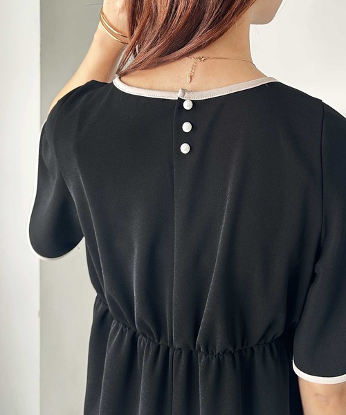 GeeRA（ジーラ）の「スリット入り配色フレアースリーブワンピース（ワンピース・レディース・ネイビー/ブラック・LARGE/X-LARGE/MEDIUM）」の7枚目の写真