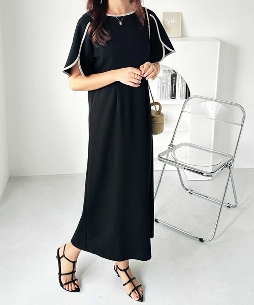 GeeRA（ジーラ）の「スリット入り配色フレアースリーブワンピース（ワンピース・レディース・ネイビー/ブラック・LARGE/X-LARGE/MEDIUM）」の12枚目の写真