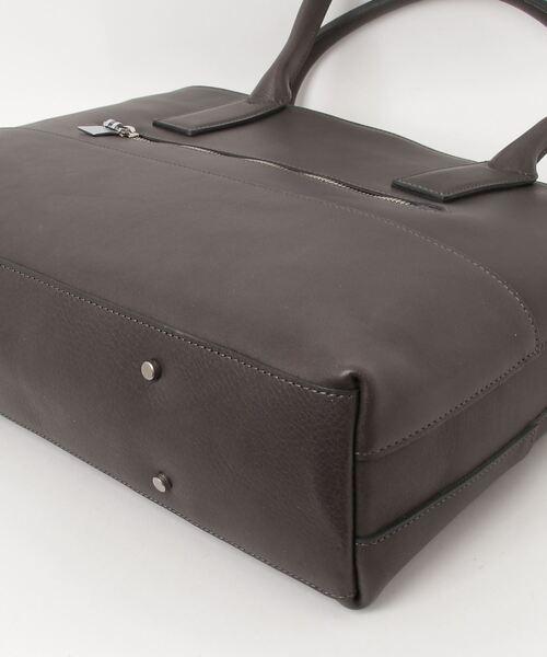 aniary（アニアリ）の「トートバッグ（アルティザンレザー）（トートバッグ・メンズ・ロイヤルブルー/ブラック/チャコールグレー・FREE）」の16枚目の写真