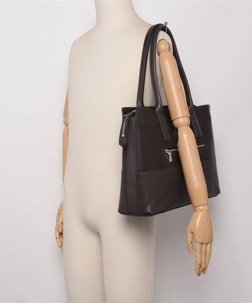 aniary（アニアリ）の「トートバッグ（アルティザンレザー）（トートバッグ・メンズ・ロイヤルブルー/ブラック/チャコールグレー・FREE）」の18枚目の写真