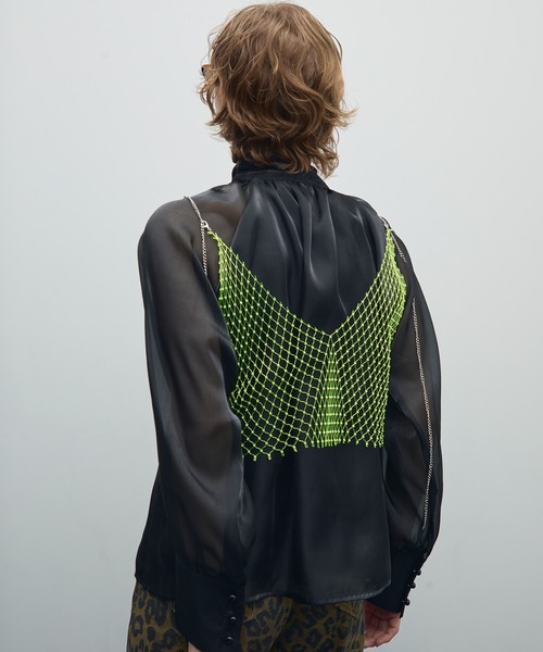 uyu.（ウユ）の「シルクタッチパフスリーブボウタイブラウス【uyu,/ウユ】（シャツ/ブラウス・レディース・ブラック/アイボリー・FREE）」の8枚目の写真