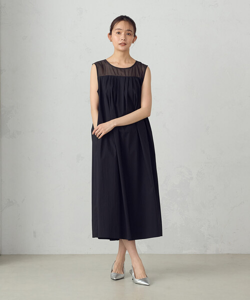 COMME CA ISM(コムサイズム)の「コットンナイロンストレッチタイプライター ノースリーブワンピース(ワンピース・レディース・ブラウン/ベージュ/ブラック・FREE)」の2枚目の写真