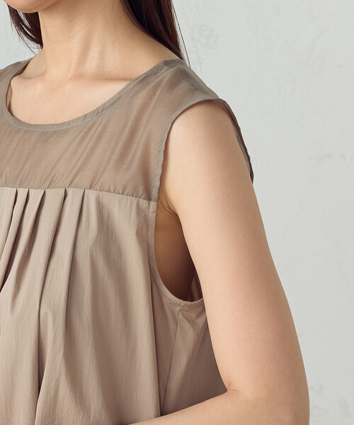 COMME CA ISM(コムサイズム)の「コットンナイロンストレッチタイプライター ノースリーブワンピース(ワンピース・レディース・ブラウン/ベージュ/ブラック・FREE)」の19枚目の写真