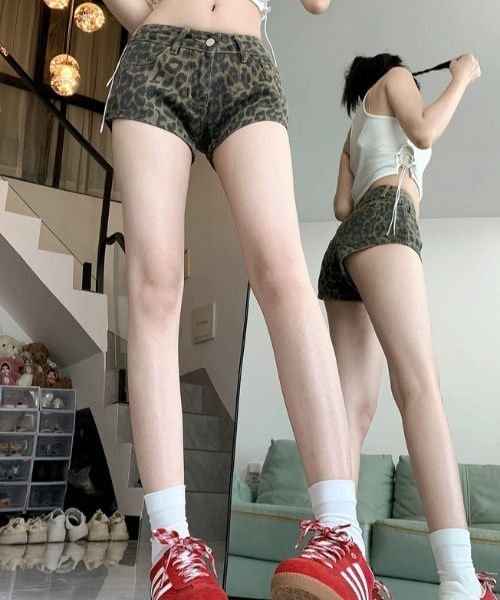 AsRiRe(アスリレイ)の「レオパードミニパンツ(その他パンツ・レディース・ブラウン・S/M/L)」の11枚目の写真