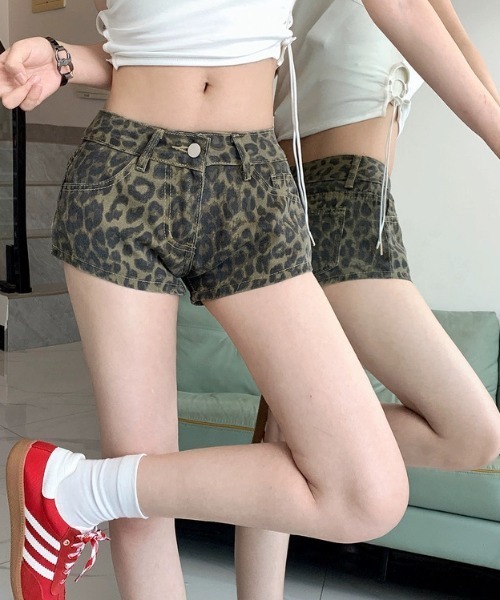 AsRiRe(アスリレイ)の「レオパードミニパンツ(その他パンツ・レディース・ブラウン・S/M/L)」の15枚目の写真