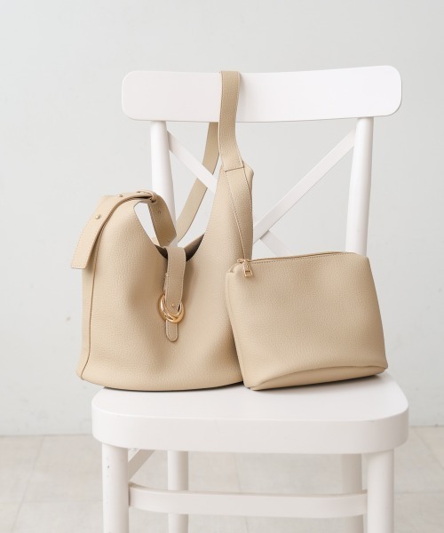 Bab（バブ）の「ポーチ付きサイドベルトバッグ（ショルダーバッグ・レディース・ブラック/ブラウン/ベージュ・ONESIZE）」の3枚目の写真