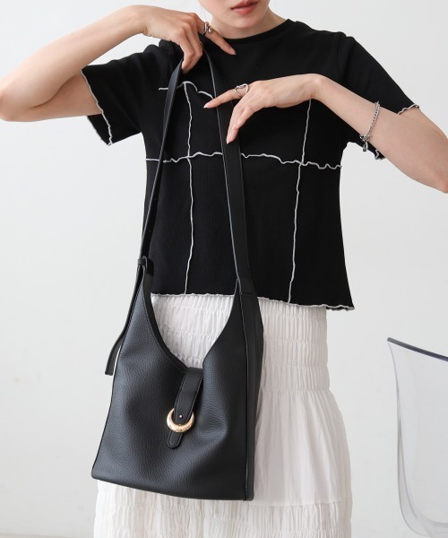 Bab（バブ）の「ポーチ付きサイドベルトバッグ（ショルダーバッグ・レディース・ブラック/ブラウン/ベージュ・ONESIZE）」の22枚目の写真