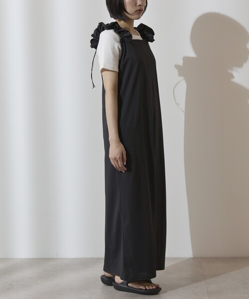 Firsthand（ファーストハンド）の「Firsthand/ファーストハンド 機能性素材 AIRDRY ドロストショルダーワンピース / エアドライ ギャザーロングワンピース / 吸水速乾 / 接触冷感 / UVカット（ワンピース・レディース・ブラック/ブルーグリーン/ラベンダー・FREE）」の9枚目の写真