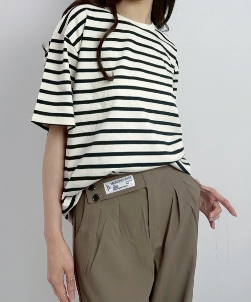Teem Store(チームストア)の「ルーズシルエットバスクボーダーTシャツ(Tシャツ/カットソー・レディース・ブラック/ベージュ/ブルー/グリーン・M/L)」の12枚目の写真