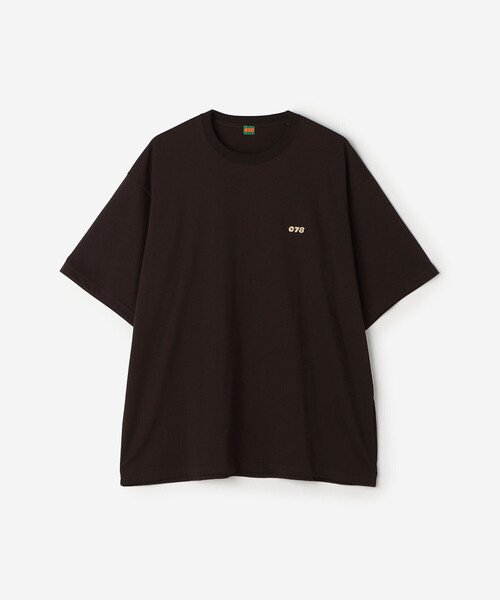 Bshop（ビショップ）の「078 CITE |  クルーネック 半袖Tシャツ MEN（Tシャツ/カットソー・メンズ・オフホワイト/ブルー/ダークブラウン/ライトグリーン/イエロー/オレンジ/チャコール/モカ/ベージュ・M/L/XL）」の4枚目の写真