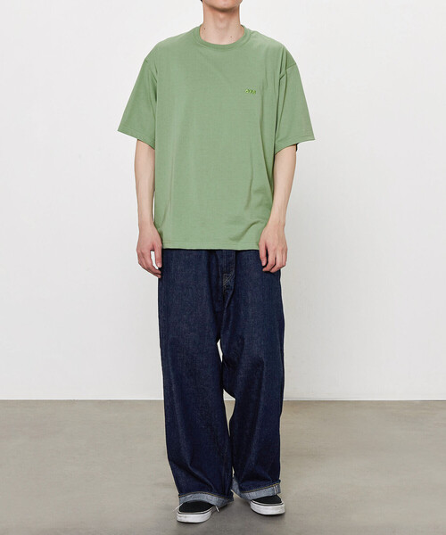 Bshop（ビショップ）の「078 CITE |  クルーネック 半袖Tシャツ MEN（Tシャツ/カットソー・メンズ・オフホワイト/ブルー/ダークブラウン/ライトグリーン/イエロー/オレンジ/チャコール/モカ/ベージュ・M/L/XL）」の10枚目の写真