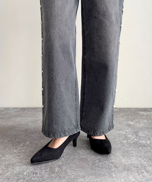 fredy emue（フレディエミュ）の「【販売後5分で完売！/haruセレクト】フェイクスエードアンクルベルトヒール（パンプス・レディース・ブラック・M/L/S）」の9枚目の写真