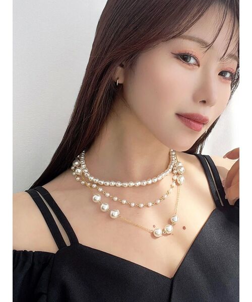RESEXXY（リゼクシー）の「メニーパールネックレス（ネックレス・レディース・ゴールド/シルバー・FREE）」の3枚目の写真