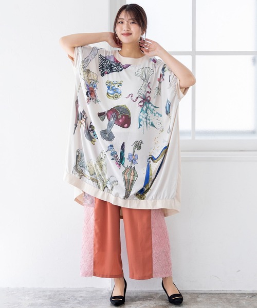 552216：華やかな貴婦人モチーフプリント 切替ワンピース