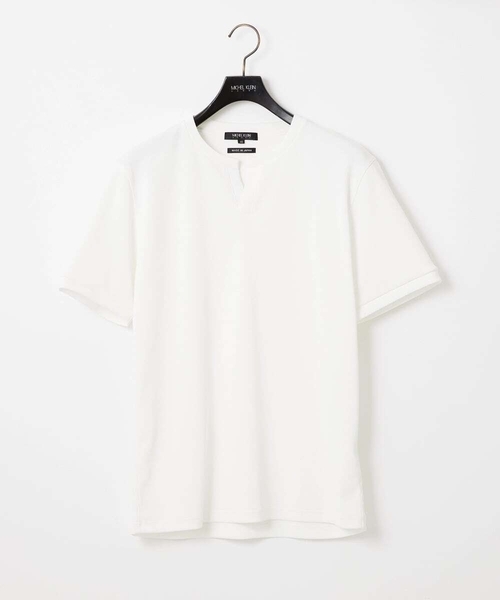 MICHEL KLEIN HOMME (ミッシェルクランオム)の「《日本製》キーネック半袖カットソー(Tシャツ/カットソー・メンズ・ブラック/ホワイト・MEDIUM/LARGE/X-LARGE)」の2枚目の写真