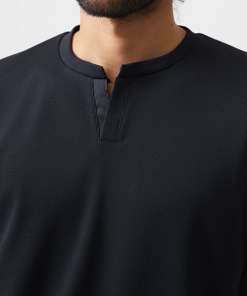 MICHEL KLEIN HOMME (ミッシェルクランオム)の「《日本製》キーネック半袖カットソー(Tシャツ/カットソー・メンズ・ブラック/ホワイト・MEDIUM/LARGE/X-LARGE)」の9枚目の写真