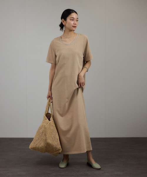 SALON adam et rope'（サロン アダム エ ロペ）の「ビンテージライクオーバーダイワンピース（ワンピース・レディース・ベージュ系その他/グレー・FREE）」の2枚目の写真