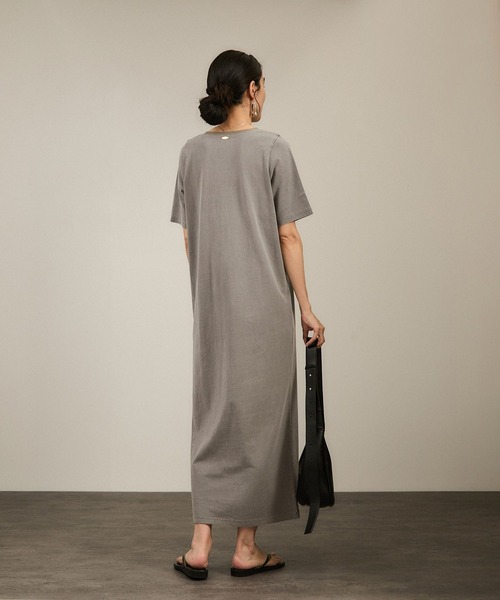 SALON adam et rope'（サロン アダム エ ロペ）の「ビンテージライクオーバーダイワンピース（ワンピース・レディース・ベージュ系その他/グレー・FREE）」の17枚目の写真