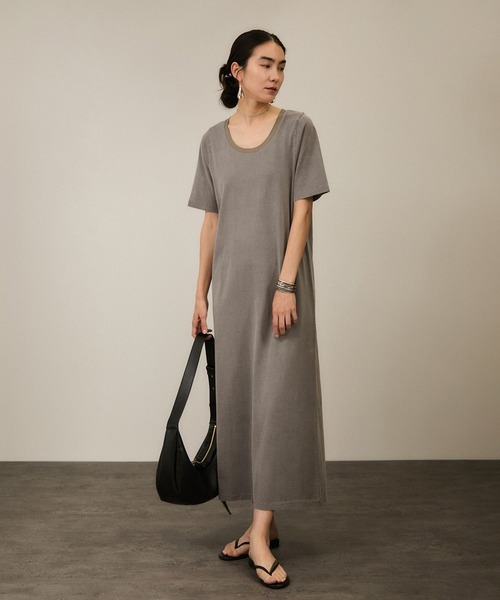 SALON adam et rope'（サロン アダム エ ロペ）の「ビンテージライクオーバーダイワンピース（ワンピース・レディース・ベージュ系その他/グレー・FREE）」の3枚目の写真