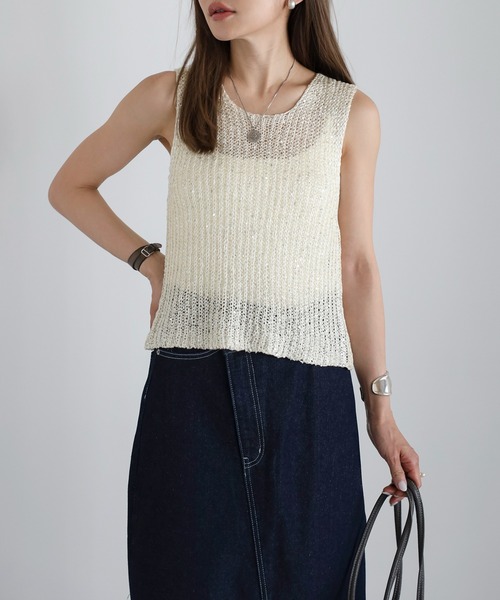 Bonjour Sagan（ボンジュールサガン）の「前後2WAYスパンコールノースリーブニット（タンクトップ・レディース・アイボリー/ベージュ/ブラウン・FREE）」の17枚目の写真