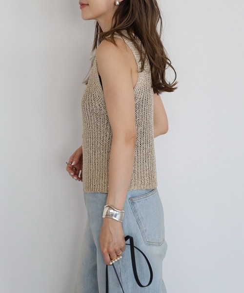 Bonjour Sagan（ボンジュールサガン）の「前後2WAYスパンコールノースリーブニット（タンクトップ・レディース・アイボリー/ベージュ/ブラウン・FREE）」の9枚目の写真