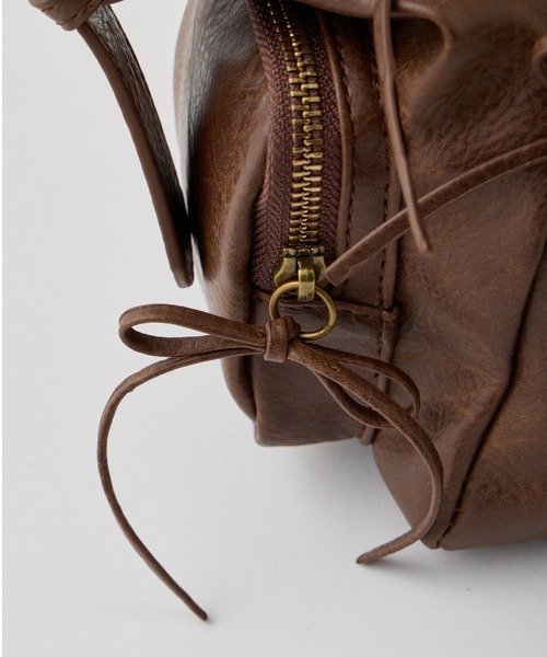 OLIVE des OLIVE（オリーブデオリーブ）の「【デイリー使いにも◎】リボンホーボーバッグ（ショルダーバッグ・レディース・アイボリー/グレー/ダークブラウン・FREE）」の9枚目の写真