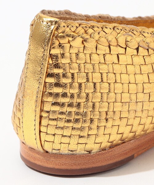 TOMORROWLAND （トゥモローランド）の「MELVIN&HAMILTON ELYSSA フラットシューズ（パンプス・レディース・ゴールド・36/37/38）」の8枚目の写真