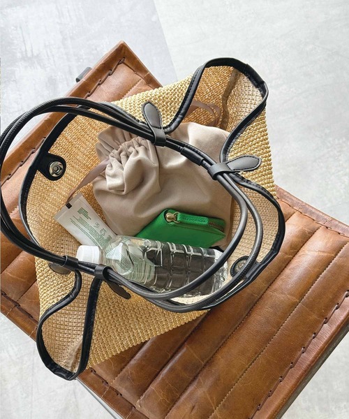 PICCIN（ピッチン）の「パイピングバケツバッグ（ハンドバッグ・レディース・ブラック系その他/ベージュ・FREE）」の5枚目の写真