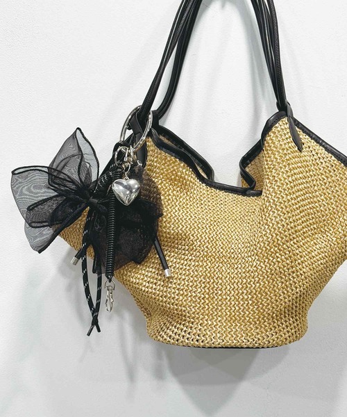 PICCIN（ピッチン）の「パイピングバケツバッグ（ハンドバッグ・レディース・ブラック系その他/ベージュ・FREE）」の6枚目の写真