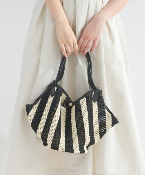 PICCIN（ピッチン）の「パイピングバケツバッグ（ハンドバッグ・レディース・ブラック系その他/ベージュ・FREE）」の21枚目の写真