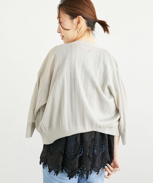 le.coeur blanc（ルクールブラン）の「Fanaka裾レースノースリーブ（シャツ/ブラウス・レディース・オフホワイト/ブラック・38）」の8枚目の写真