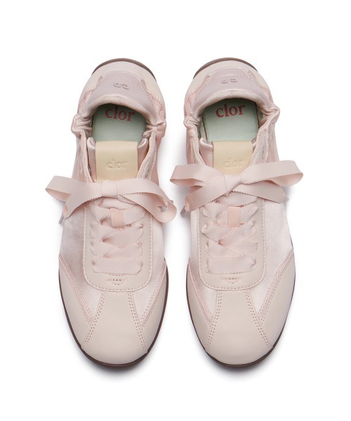 clor(クロル)の「SCRUNCH LACE UP FLAT SNEAKERS(スニーカー・レディース・ブラウン/ベージュ/グレー/ブラック/ピンク/クリーム・23.0cm/23.5cm/24.0cm/24.5cm/25.0cm/25.5cm)」の6枚目の写真