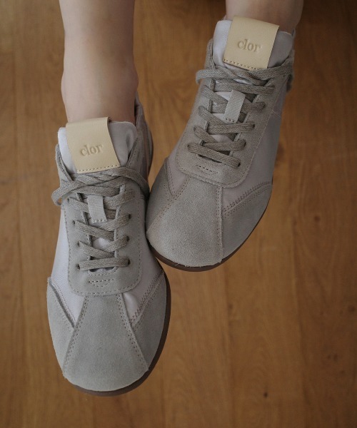 clor(クロル)の「SCRUNCH LACE UP FLAT SNEAKERS(スニーカー・レディース・ブラウン/ベージュ/グレー/ブラック/ピンク/クリーム・23.0cm/23.5cm/24.0cm/24.5cm/25.0cm/25.5cm)」の13枚目の写真