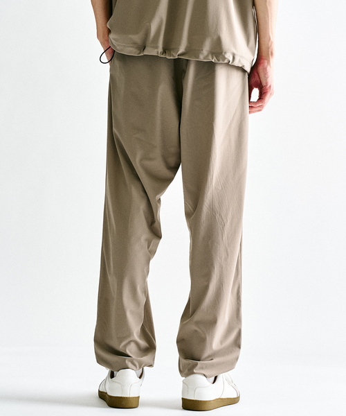 417 EDIFICE(フォーワンセブンエディフィス)の「《追加》"超冷感" UVCUT Freezetec ジョグパンツ(その他パンツ・メンズ・ベージュ/ブラック/チャコールグレー・SMALL/MEDIUM/LARGE)」の13枚目の写真