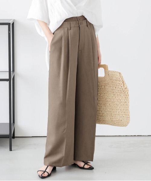 La-gemme(ラジェム)の「レイヤードワイドパンツ(その他パンツ・レディース・グレイッシュベージュ/ブラック/オフホワイト/ブラウン・L/M)」の3枚目の写真