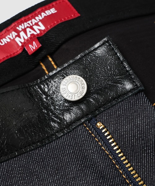 JUNYA WATANABE MAN（ジュンヤワタナベマン）の「「Levi's」W-NAME  LEATHER PATCH DENIM PANTS（デニムパンツ・メンズ・インディゴブルー・M/S/XS）」の3枚目の写真