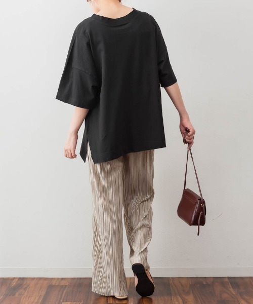 RCD（アールシーディー）の「前後2WAYビックシルエットTシャツ（Tシャツ/カットソー・レディース・オフホワイト/ブラック/杢グレー/グレイッシュベージュ・LL～3L/M-L/4L～5L）」の10枚目の写真