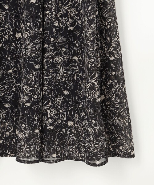 ANY SIS（エニィスィス）の「【洗える】プリント ワンピース（ワンピース・レディース・ブラック系4/アイボリー系4・SMALL/MEDIUM/LARGE）」の15枚目の写真