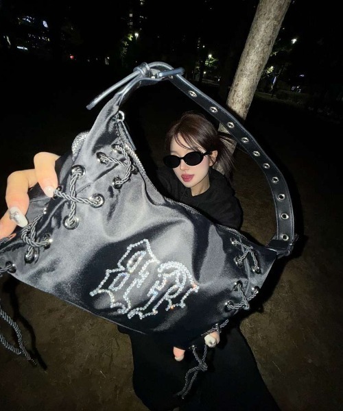 【BLACK PURPLE】Glow Corset Bag ★韓国人気★ 追跡付 BLACK PURPLE】Glow Corset Bag | OUR BRAND,BLACK PURPLE