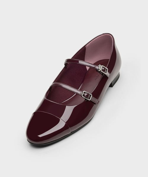 CHARLES & KEITH(チャールズ & キース)の「パテント ダブルストラップメリージェーン(パンプス・レディース・マルーン/ブラック系その他6・22.5cm/23cm/23.5cm/24.5cm/25cm/25.5cm)」の9枚目の写真