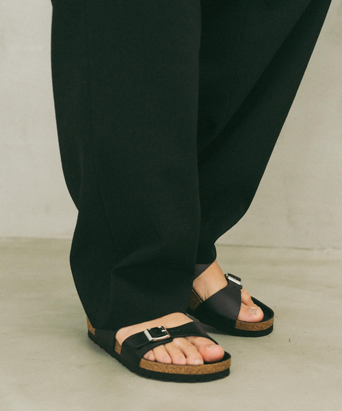 EDIFICE（エディフィス）の「ドライシャンタン 1タック イージーパンツ（スラックス・メンズ・ネイビー/キャメル/ブラック/アイボリー・SMALL/MEDIUM/LARGE）」の11枚目の写真