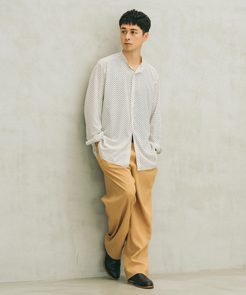 EDIFICE（エディフィス）の「ドライシャンタン 1タック イージーパンツ（スラックス・メンズ・ネイビー/キャメル/ブラック/アイボリー・SMALL/MEDIUM/LARGE）」の22枚目の写真