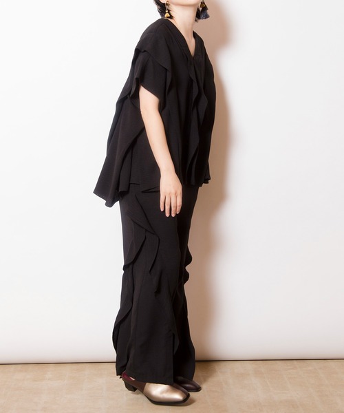 OSMOSIS（オズモーシス）の「フリル切替パンツ（その他パンツ・レディース・ライトベージュ/カーキ/ブラック・ONE SIZE）」の11枚目の写真