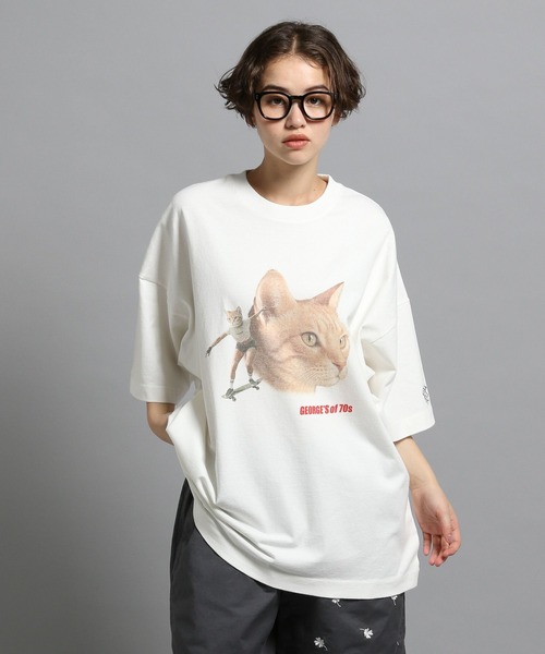 GEORGE'S(ジョージズ)の「CAT&DOGパロディTシャツ(Tシャツ/カットソー・メンズ・ホワイト系3/ホワイト系1/ホワイト系2・MEDIUM/LARGE)」の3枚目の写真