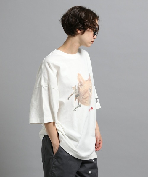 GEORGE'S(ジョージズ)の「CAT&DOGパロディTシャツ(Tシャツ/カットソー・メンズ・ホワイト系3/ホワイト系1/ホワイト系2・MEDIUM/LARGE)」の19枚目の写真